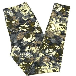 COPY - Buttery soft Gorgeous Floral Leggings Plus Size Tc